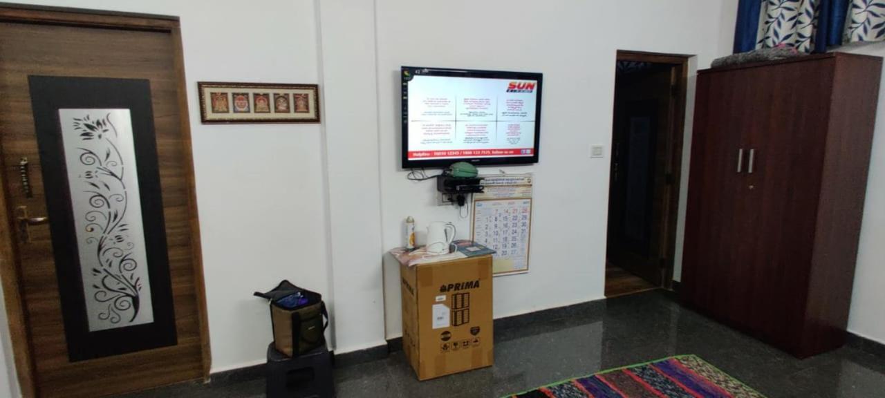 Sandy 4 Bhk Homestay - Only Adults Allowed Уті Екстер'єр фото